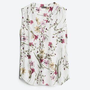 Vince Camuto Sleeveless V-Neck Rumple Blouse